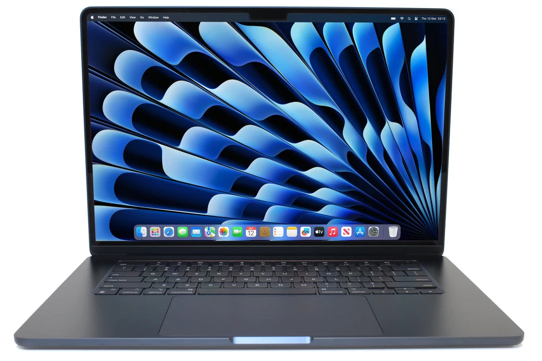 Refurbished MacBook Air 2025 (15 inch, M4) Midnight